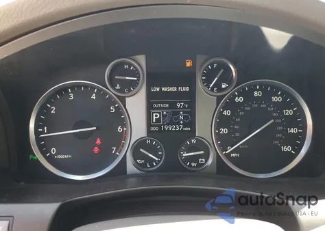 2015 Lexus Lx 570 z USA, uszkodzony, nr VIN JTJHY7AX8F4173019